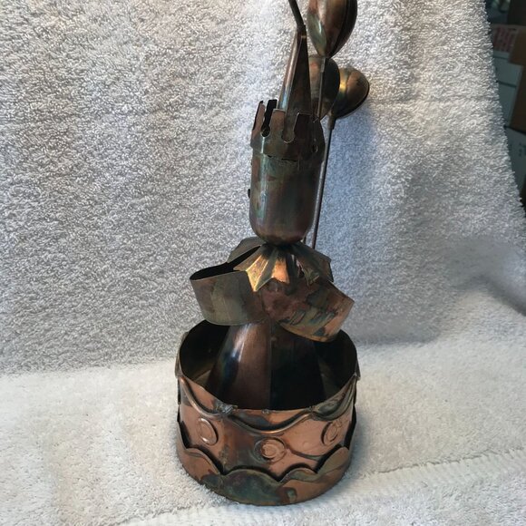 Vintage Copper Clown Decor With Balloons - Handmade Metal Art Sculpture - Quirky - Picture 5 of 14